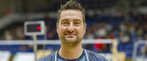 Vild ukrainer spiller sin første hjemmekamp for VEB