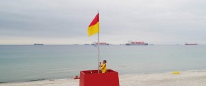 Sidste chance for at bade på strande med livreddere