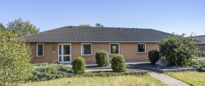 home Sæby – Læsø: Tidløs og indflytningsklar villa med plads til hele familien