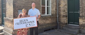 Beierholm donerer 12.500 kroner til BROEN Frederikshavn