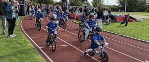 Cykelglæde og seje små cyklister i Idrætsbørnehaven Bispevang