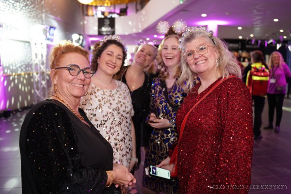 Glimmer, galla og Grand Prix-magi i Arena Nord – Var du med?