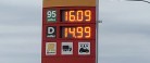 Så nåede benzinprisen over 16 kroner