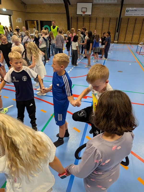 Sjov Fredag er stadigvæk en kæmpe børnefest