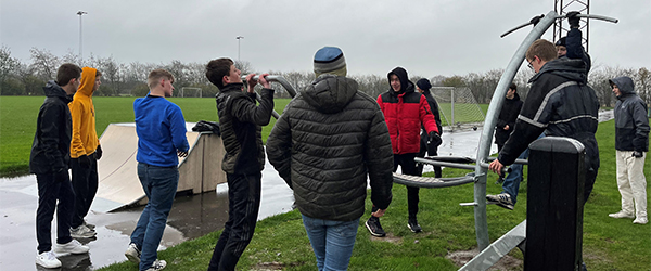 Motion og frisk december luft i naturen Motion og frisk december luft i naturen